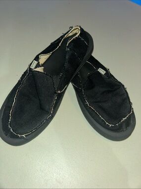 Sanuk Black Canvas Slip-On Women's Slippers